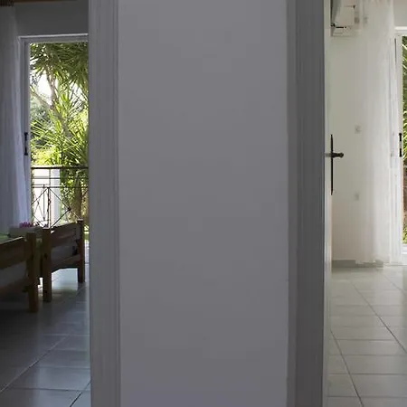 Olive Grove Apts Апартаменты *