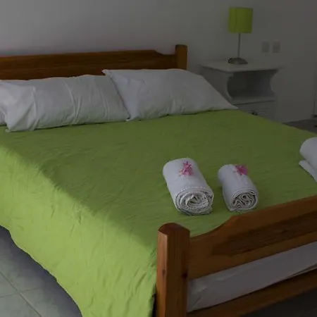 아파트 Olive Grove Apts *