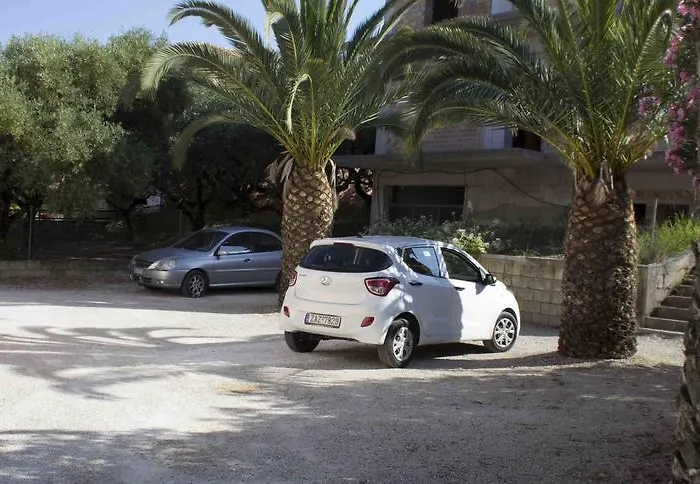 Daire Olive Grove Apts